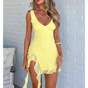 White Fox Boutique Like That Mini Dress Buttercup